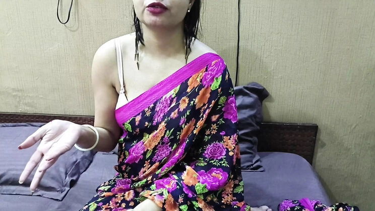 Punjabi Desi Maa Fucked Hard by Son in Hot Indian Homemade Sex Video
