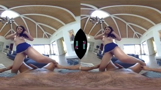 Premium petite VR porn session with Yhivi and Chad White in VR sitting position