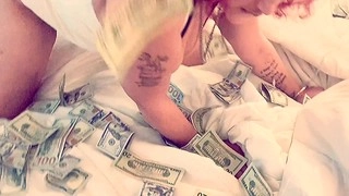 Hot Latina cougar meets music producer in Vegas, strips and wants to fuck to his beats