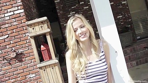 Abigaile Johnson In Sensuous Harlot Energizing Xxx Video