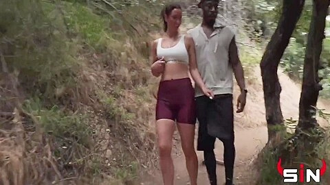 White Girl Gets Caught Fucking A Black Guy On A Hike (ig 3x Twitter Sevyanharden) 20 Min