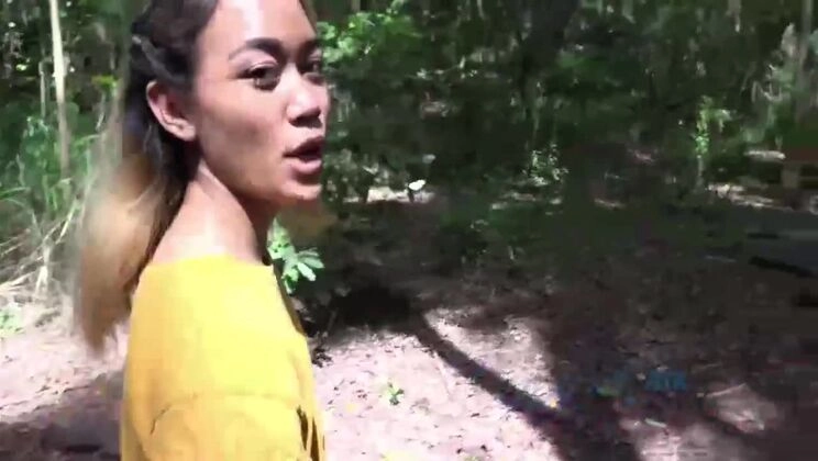 Asian Babe Aria Skye's Aquarium & Beach Adventure - POV Amateur