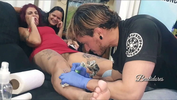 German Tattoo Artist Melissa Devassa Swaps Ink for Sex with Alemao Tatuador