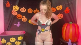 Holly wolf try haul, carlotta champagne try lingerie, lustful geeks charlotte