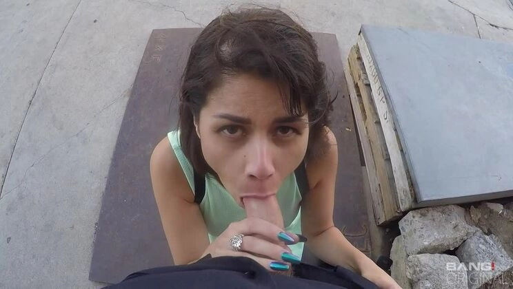 Penelope Reed fucks the cop that saves her from being mugged!