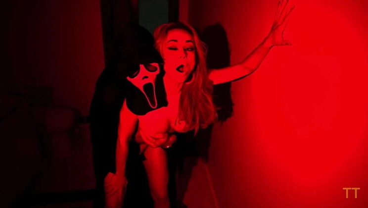 Fit Babe Crystal Rush with Big Tits Fucks Ghostface in Hot Date - Blowjob & Doggystyle