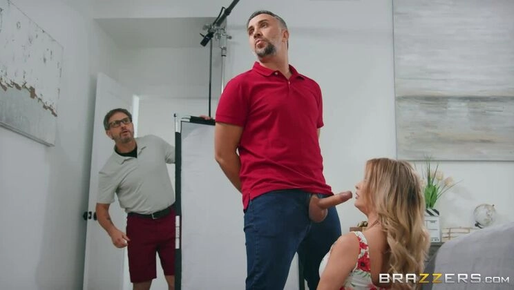 Linzee's Husband Rents House for Porn Shoot!