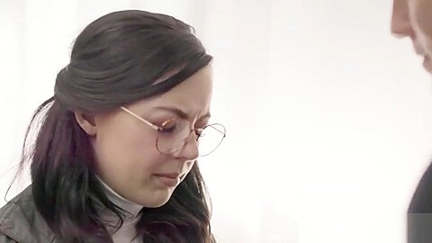 Nerdy cutie Whitney Wright pussy screwed by Derrick Pierce