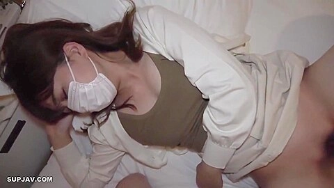 54 The Pure Reaction Of An Innocent Nursing Student Is Too Cute! ! A Large Amount Of Vaginal Cum Shot On The Body Of F Cup Writhing With Outstanding Sensitivity Mutual Feelings