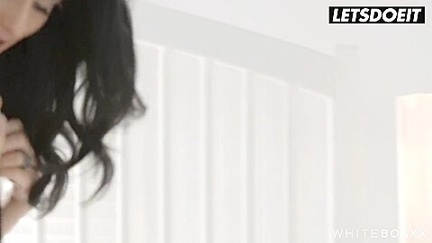Nelly Kent - Free Premium Video Has Plenty Of Time For Sex Before Dinner Full Scene