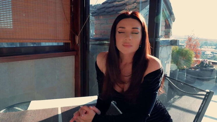 Waiter Has Intense Encounter with Sexy MILF in Restaurant