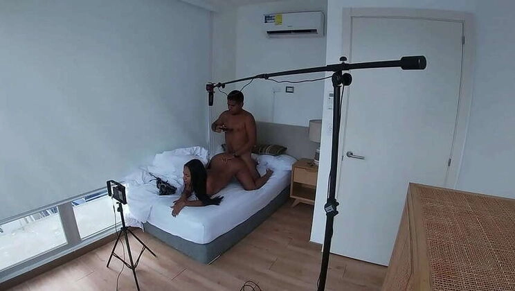 Backstage Pass: Stepmom Gives Me a Surprise Blowjob. English Subtitles [Actors: Leyne Rodriguez, Andrespty_] [Categories: Blowjob, Creampie, Amateur, Doggystyle, Latina, Tattoo, Big Ass, Veri